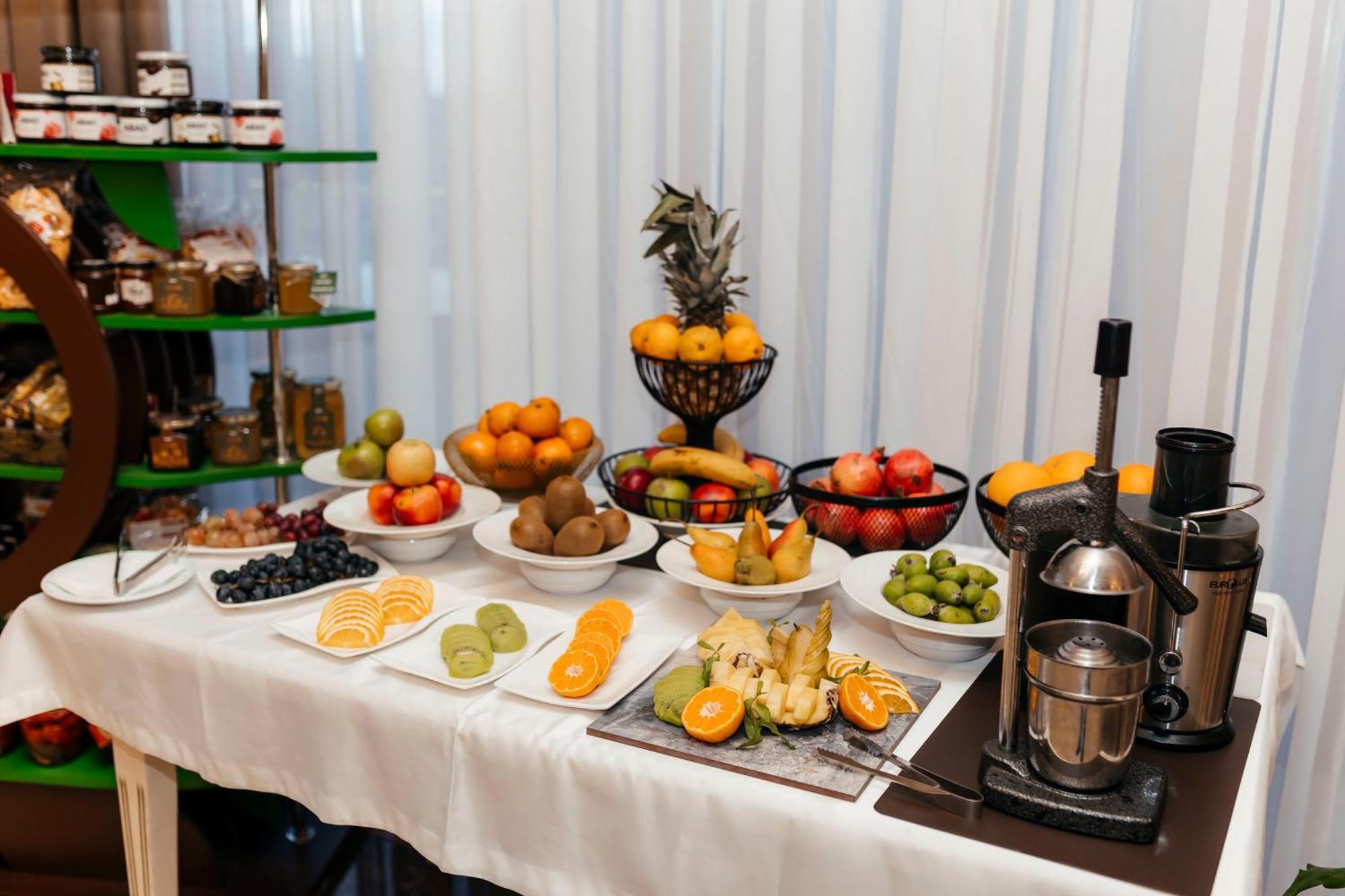 Capitol Hotel Baku Eksteriør bilde